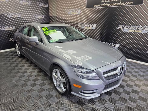 Used 2013 Mercedes-Benz CLS 550 CLS 550 4dr Sedan image 7