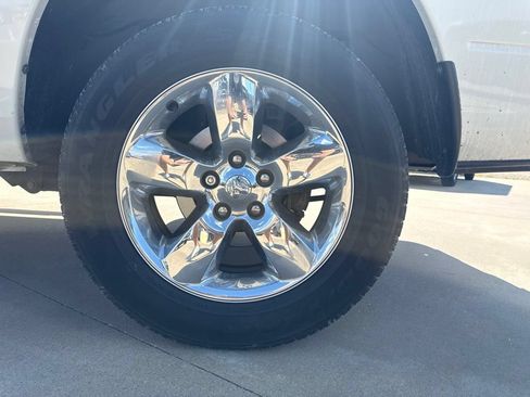 Used 2016 RAM 1500 Lone Star AWD/4WD image 10