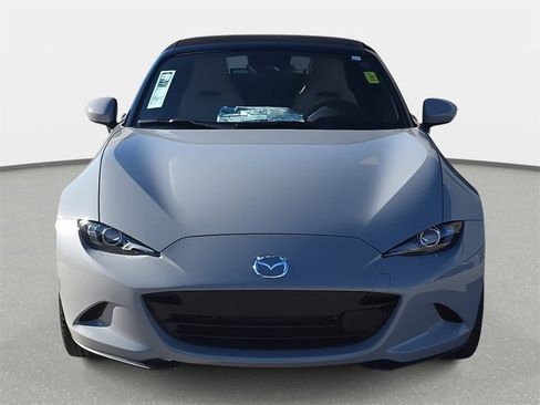 New 2025 MAZDA MX-5 Miata Grand Touring image 2