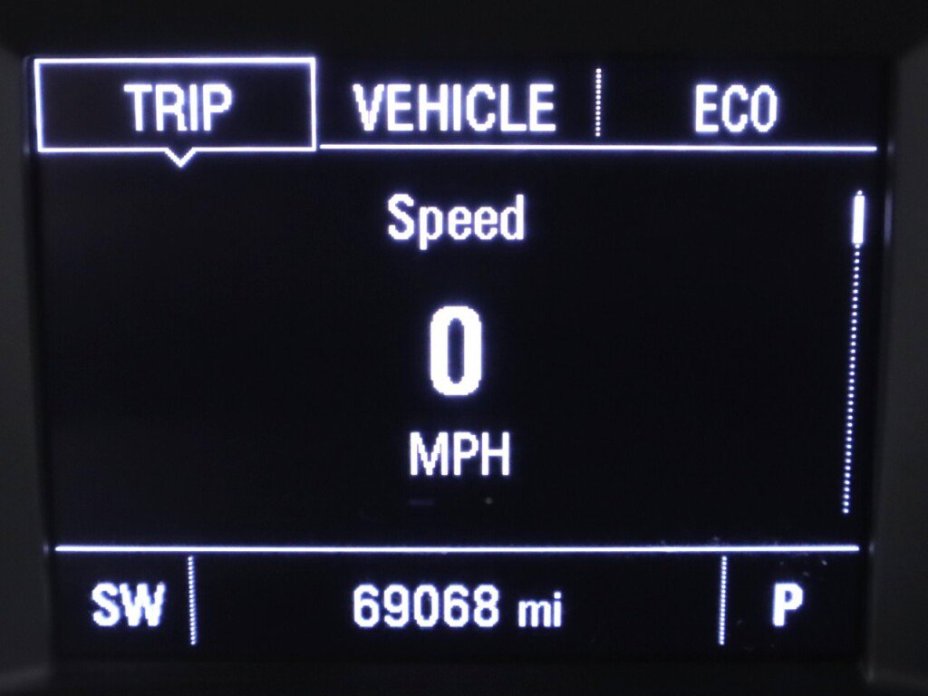 Used 2020 Chevrolet Equinox LS w/ LPO, Cargo Package AWD/4WD image 14