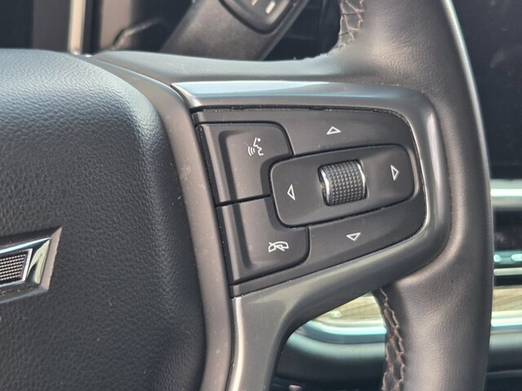 Used 2023 Chevrolet Silverado 1500 RST AWD/4WD image 11