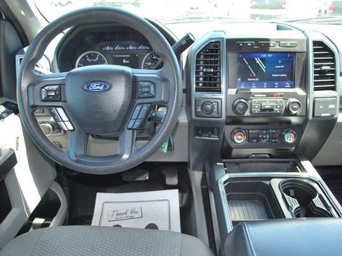 Used 2022 Ford F350 XLT w/ XLT Premium Package AWD/4WD image 37