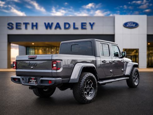 Used 2022 Jeep Gladiator Sport AWD/4WD image 7