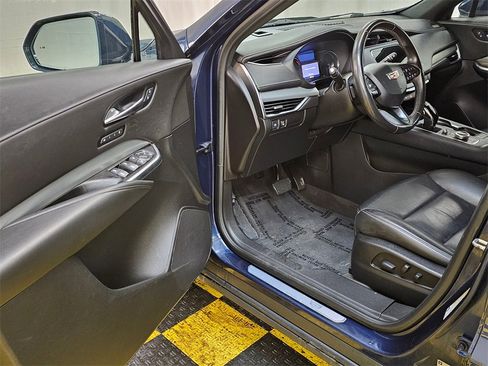Used 2020 Cadillac XT4 Premium Luxury image 20
