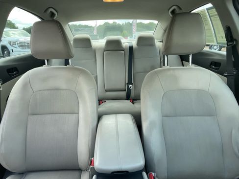 Used 2025 Nissan Altima 2.5 SV FWD image 28