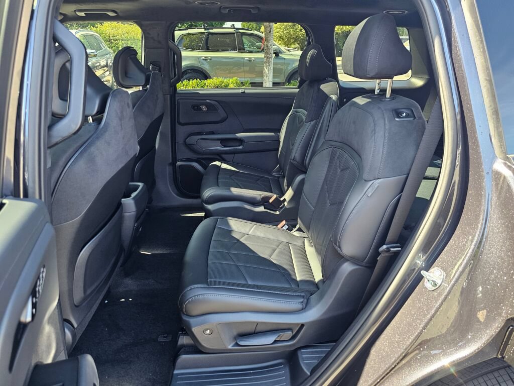 New 2027 Kia Telluride SX Prestige X-Line AWD/4WD image 24