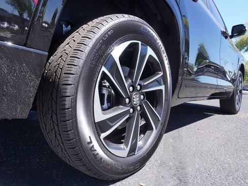 New 2026 Buick Enclave Sport Touring w/ Power Package image 6