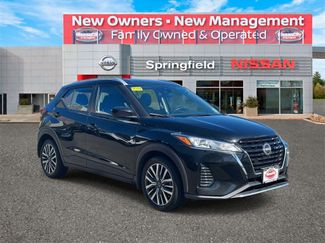 Certified 2023 Nissan Kicks SV image 1