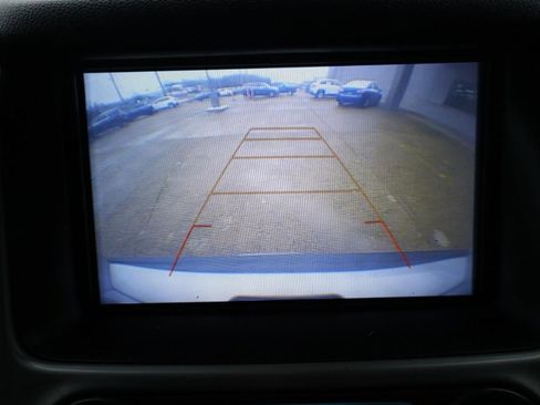 Used 2018 GMC Yukon XL SLT w/ Open Road Package image 14