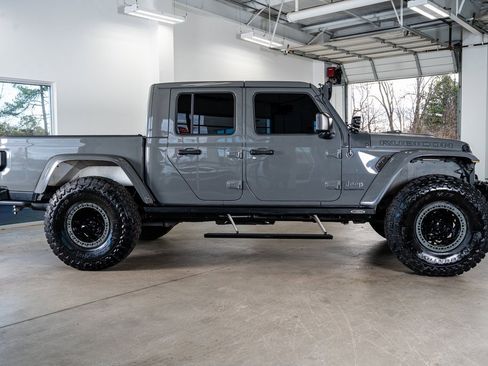 Used 2021 Jeep Gladiator Rubicon image 5