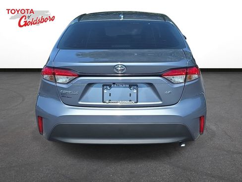 Used 2025 Toyota Corolla LE FWD image 6