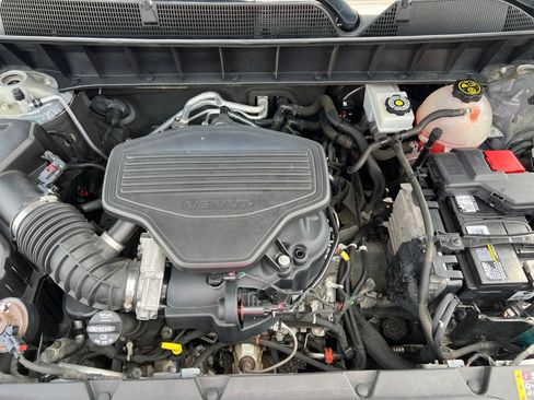 Used 2019 GMC Acadia Denali w/ Technology Package image 16
