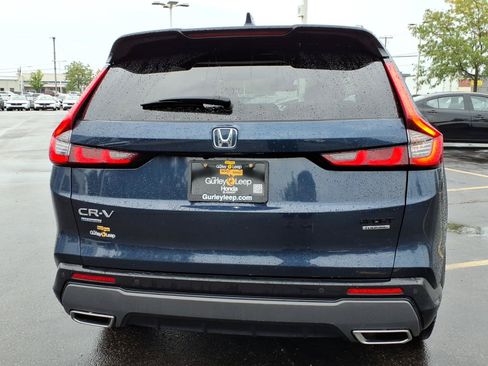 Used 2023 Honda CR-V Sport Touring image 11