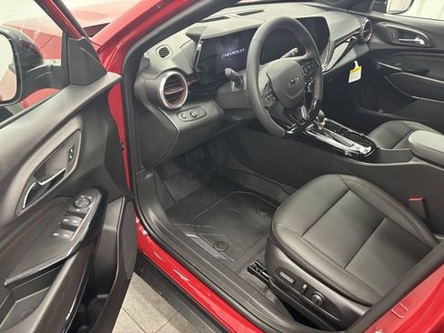 New 2026 Chevrolet Trax RS image 10