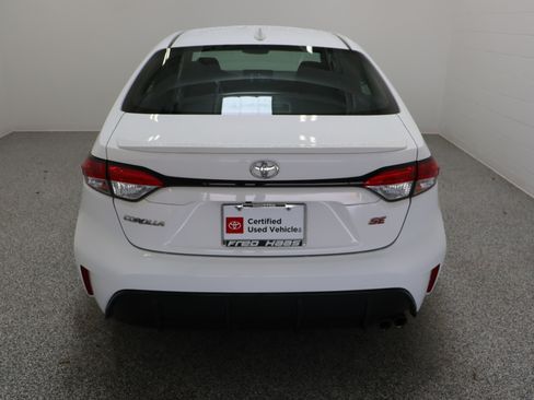 Certified 2023 Toyota Corolla SE FWD image 8