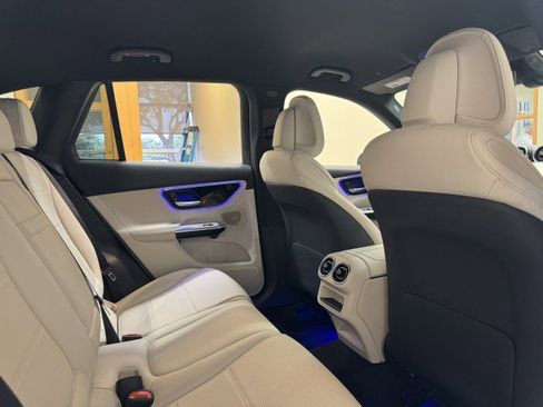 Certified 2025 Mercedes-Benz GLC 300 image 51