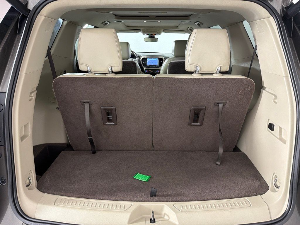Used 2019 GMC Acadia Denali w/ Technology Package AWD/4WD image 22