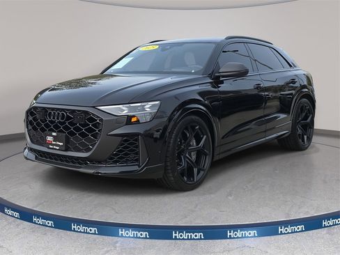 Certified 2025 Audi RS Q8 performance image 1