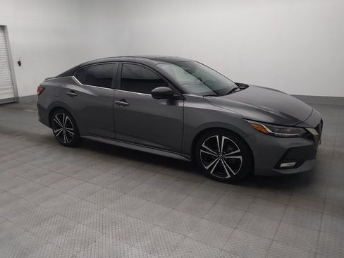 Used 2021 Nissan Sentra SR w/ SR Premium Package FWD image 11