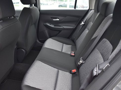 Used 2026 Nissan Sentra SV w/ SV Convenience Package FWD image 43