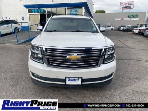 Used 2016 Chevrolet Suburban LTZ image 9