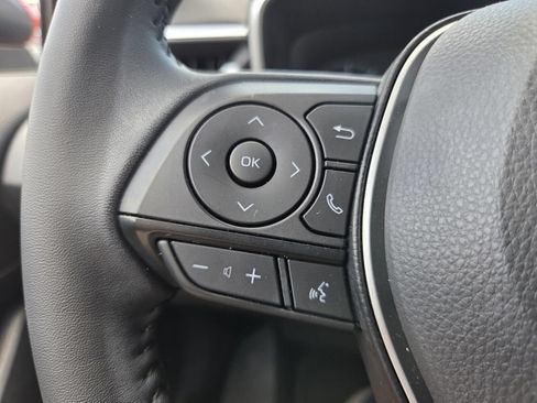 Used 2025 Toyota Corolla SE FWD image 30