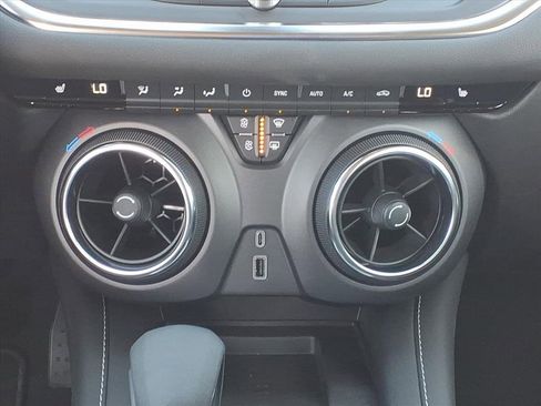 New 2026 Chevrolet Blazer LT w/ Convenience Package image 15