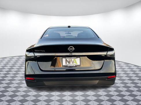 Used 2026 Nissan Sentra SV w/ Floor Mat Package image 4