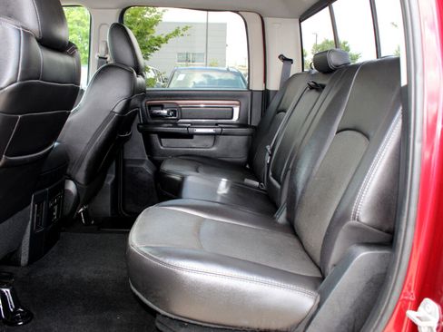 Used 2016 RAM 3500 Laramie image 18