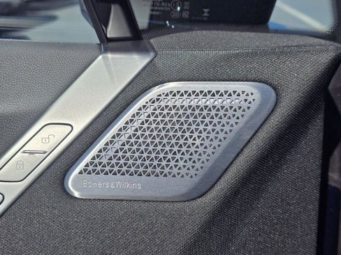 New 2026 BMW iX M70 image 22