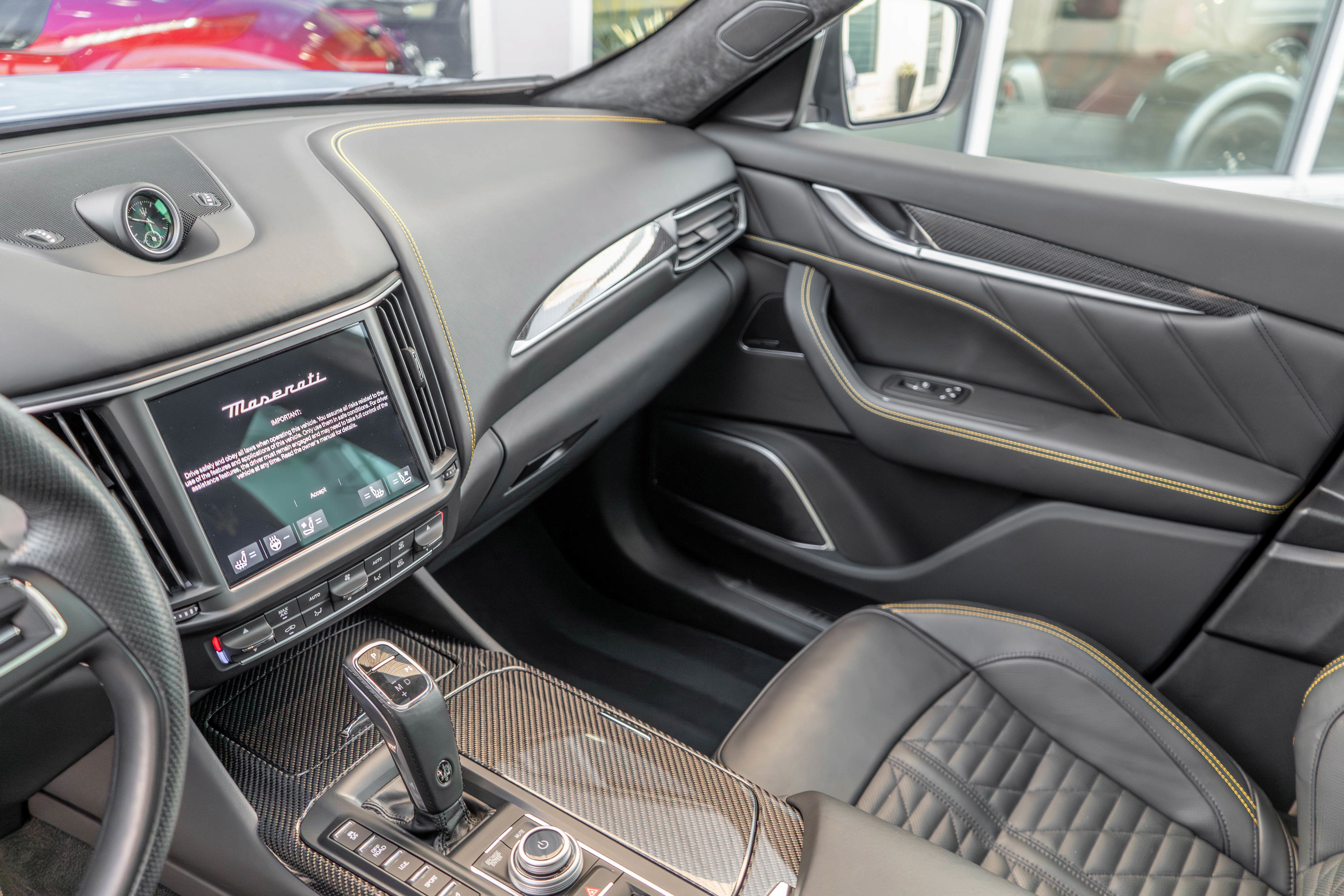 Used 2022 Maserati Levante F Tributo AWD/4WD image 22