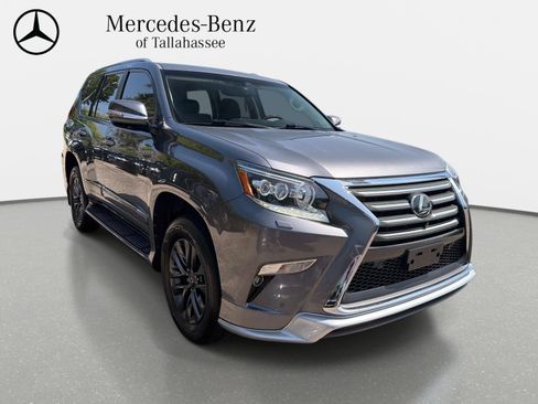 Used 2019 Lexus GX 460 Luxury AWD/4WD image 3