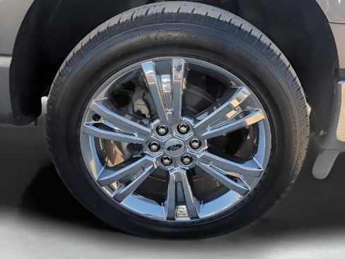 Certified 2024 Ford F150 Lariat w/ Equipment Group 502A High image 26