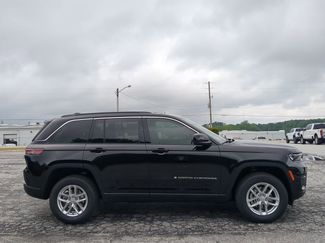 New 2025 Jeep Grand Cherokee Laredo X w/ Luxury Tech Group I video 2
