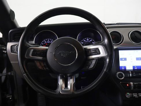 Used 2019 Ford Mustang Premium image 29