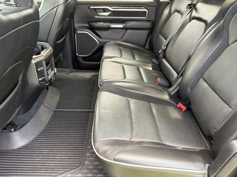 Used 2019 RAM 1500 Laramie AWD/4WD image 19