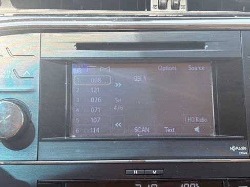 Used 2014 Toyota Avalon XLE Touring FWD image 9