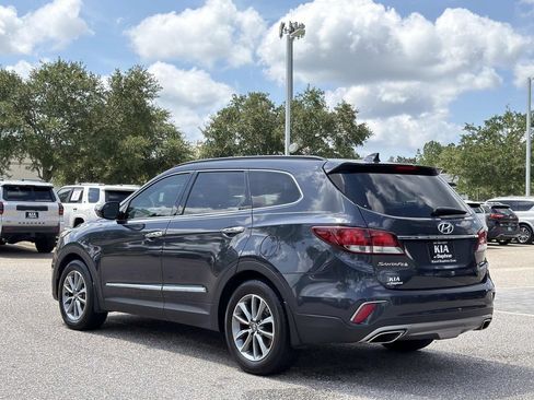 Used 2018 Hyundai Santa Fe SE FWD image 6