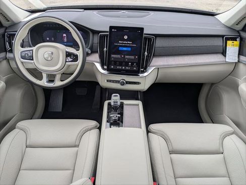 New 2026 Volvo XC90 T8 Ultra w/ Protection Package Premier AWD/4WD image 11