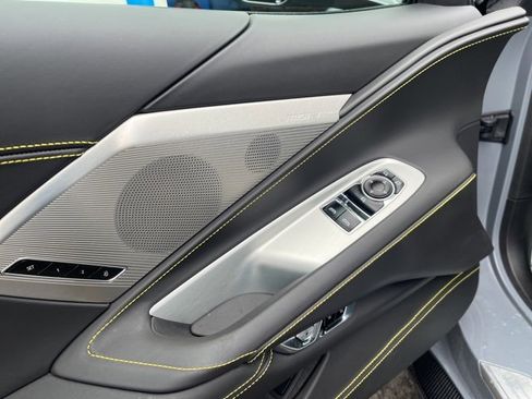 Used 2024 Chevrolet Corvette Stingray Premium Cpe w/ Z51 Performance Package image 11