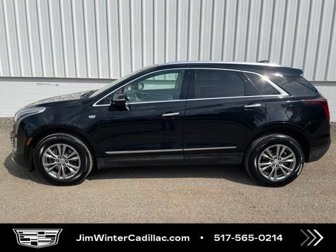 Certified 2022 Cadillac XT5 Premium Luxury AWD/4WD image 11