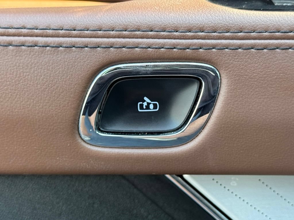 Used 2020 Lincoln Aviator Reserve w/ Equipment Group 202A AWD/4WD image 20
