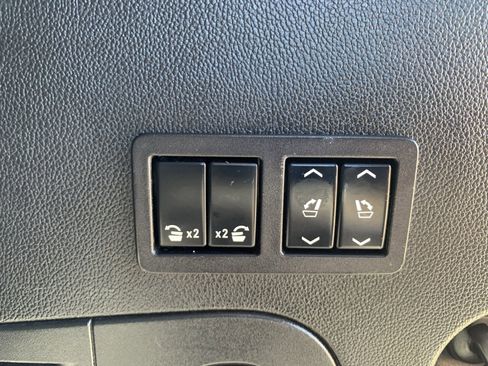 Used 2019 Chevrolet Tahoe Premier w/ Premier Plus Edition image 47