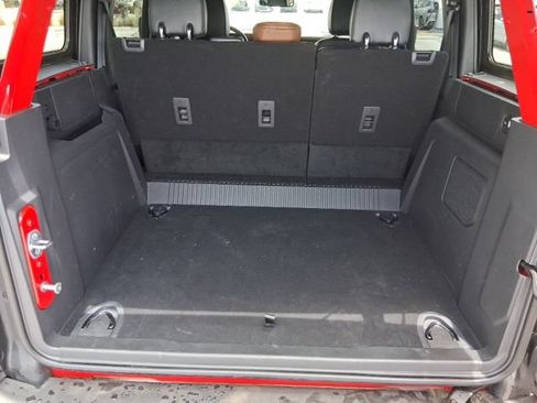 Used 2024 Ford Bronco Outer Banks AWD/4WD image 6