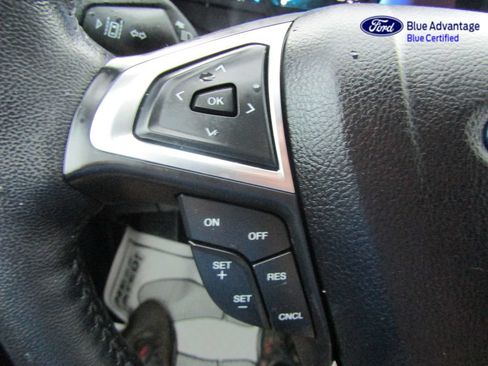 Certified 2024 Ford Edge Titanium AWD/4WD image 34