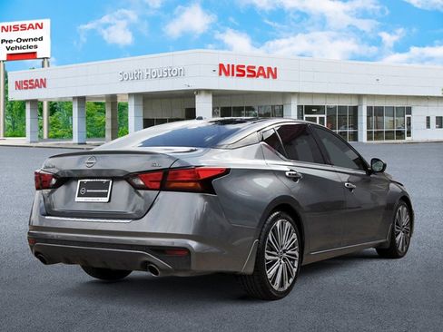 Used 2023 Nissan Altima 2.5 SL image 4