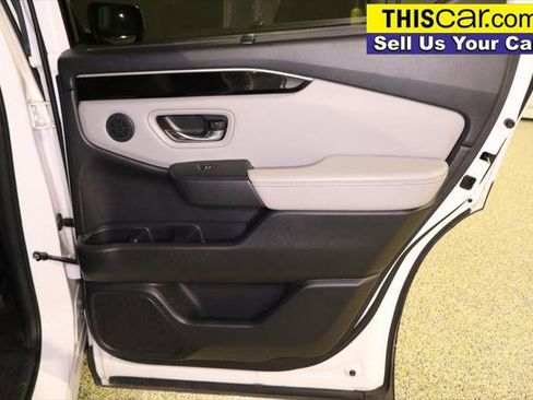 Used 2023 Honda Pilot EX-L image 36