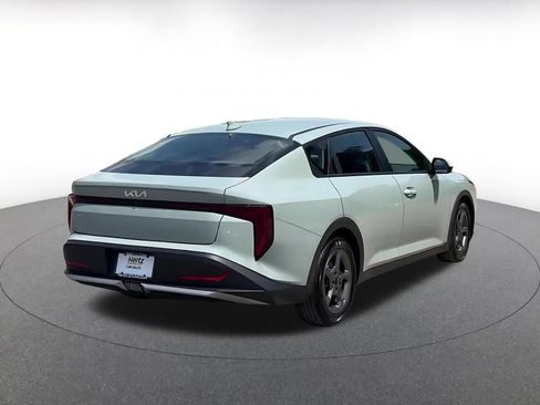 Used 2025 Kia K4 FWD image 14