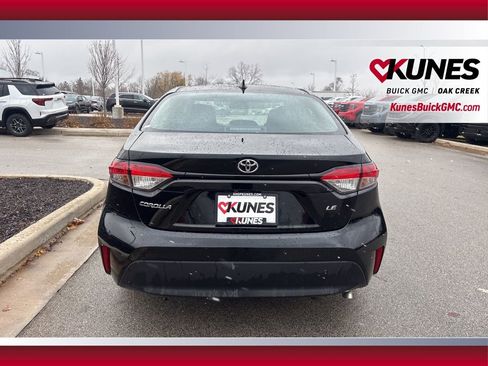 Used 2025 Toyota Corolla LE image 5