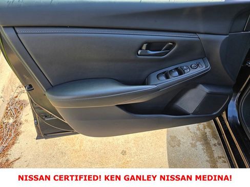 Certified 2025 Nissan Sentra S FWD image 37